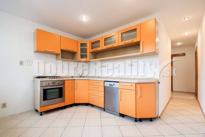 Brezno Three bedroom apartment Sale reality Brezno