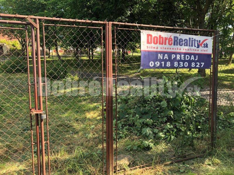 Bánov Land – for living Sale reality Nové Zámky