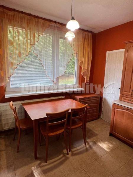 Nitra Three bedroom apartment Rent reality Nitra