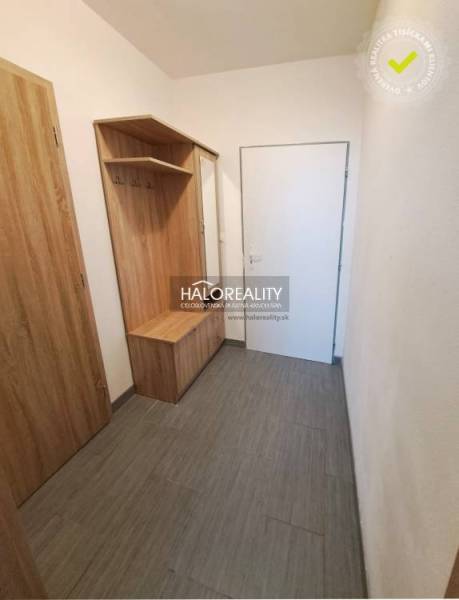 Senec Studio Sale reality Senec