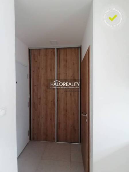 Topoľčianky Single studio Rent reality Zlaté Moravce