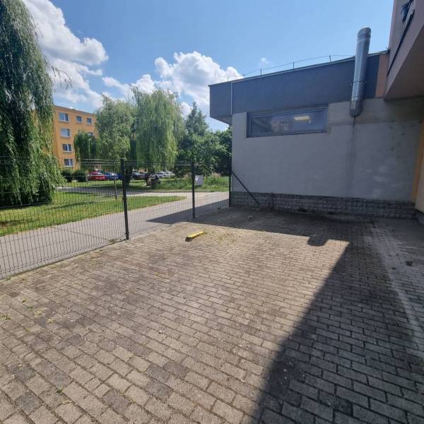 Trnava Garage Rent reality Trnava