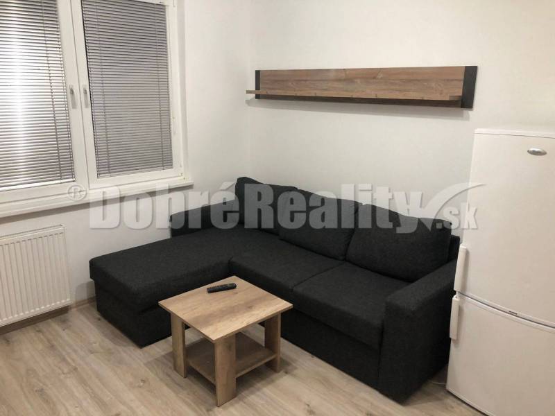 Nitra Single studio Sale reality Nitra