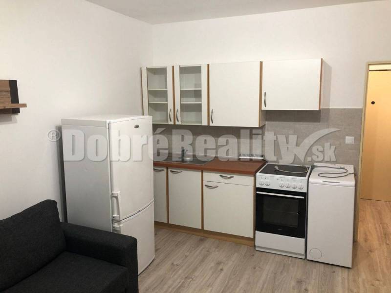 Nitra Single studio Sale reality Nitra