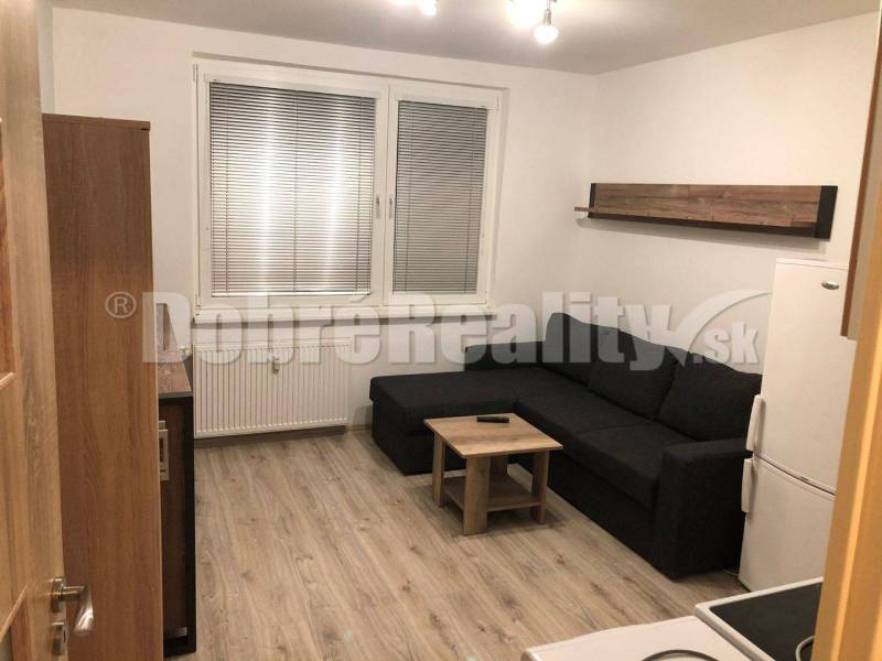 Nitra Single studio Sale reality Nitra