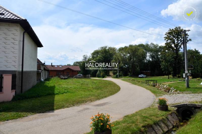 Liptovské Beharovce Land – for living Sale reality Liptovský Mikuláš