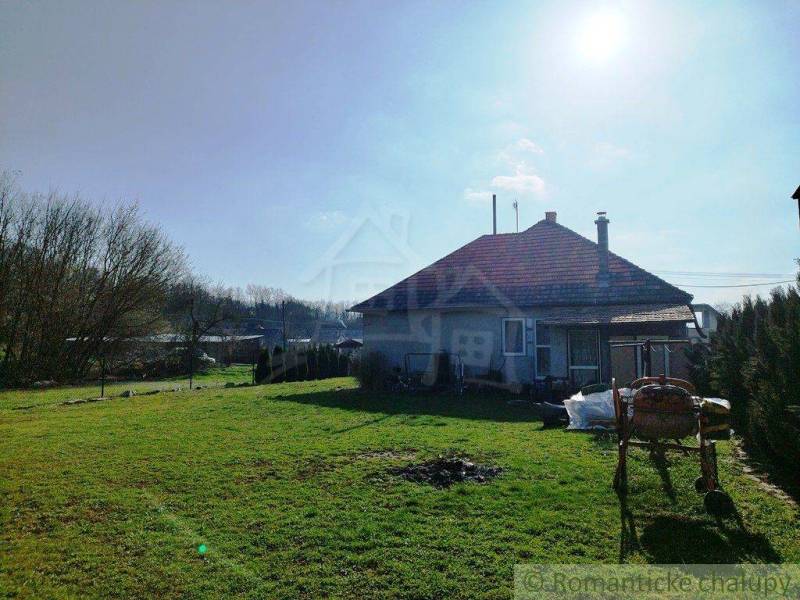 Slatina Cottage Sale reality Levice