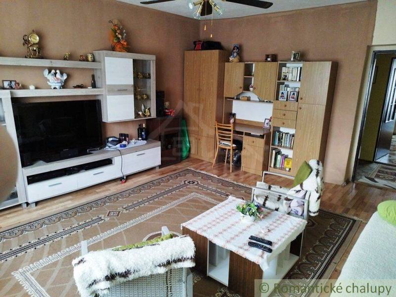 Slatina Cottage Sale reality Levice