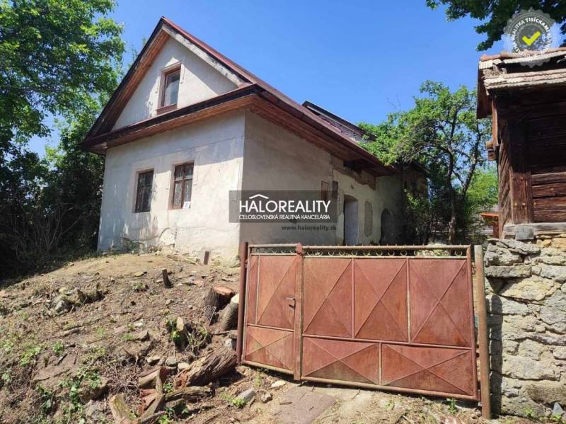 Šútovce Cottage Sale reality Prievidza