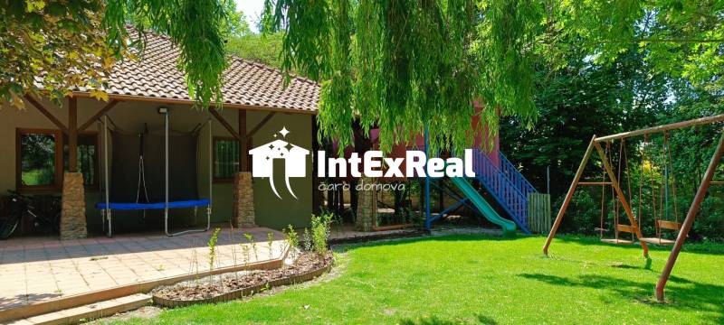 Oáza pokoja na okraji mesta,  88,85 á, Dunajská Streda, viac na: https://reality.intexreal.sk/