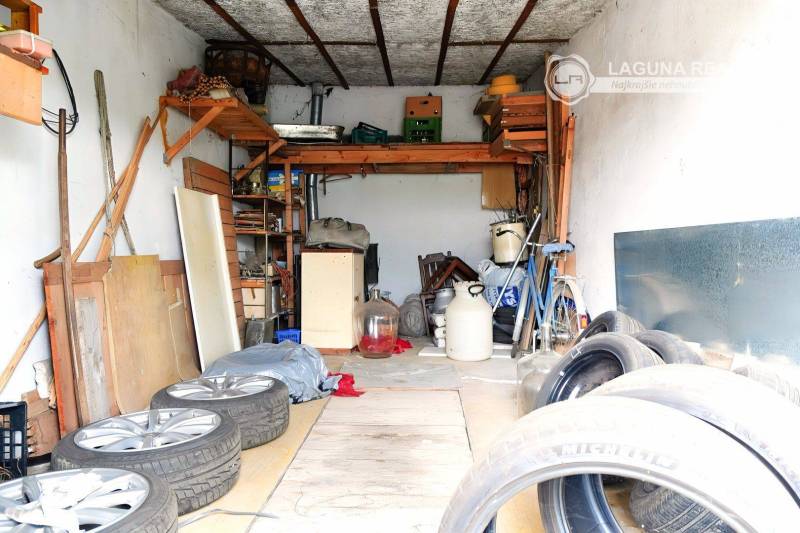 Spišská Nová Ves Garage Sale reality Spišská Nová Ves