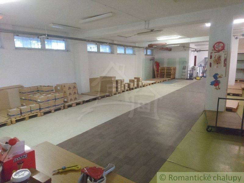 Nové Mesto nad Váhom Commercial premises Sale reality Nové Mesto nad Váhom