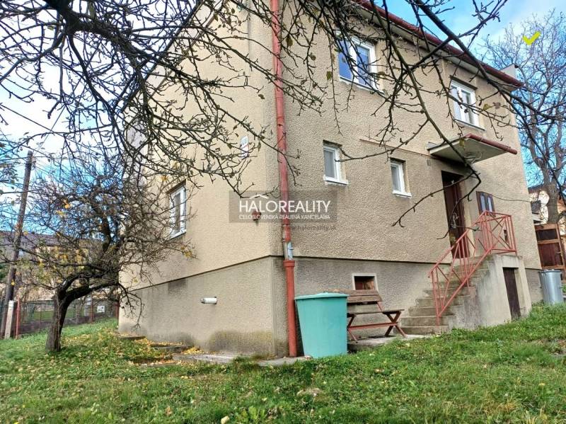 Handlová Family house Sale reality Prievidza