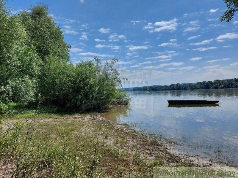 Radvaň nad Dunajom Agrarian and forest land Sale reality Komárno