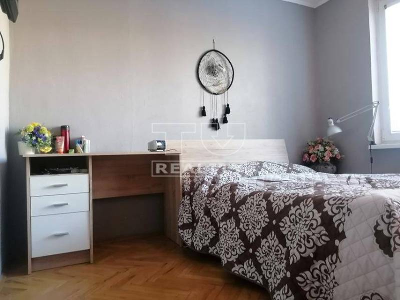 Dubnica nad Váhom Three bedroom apartment Sale reality Ilava