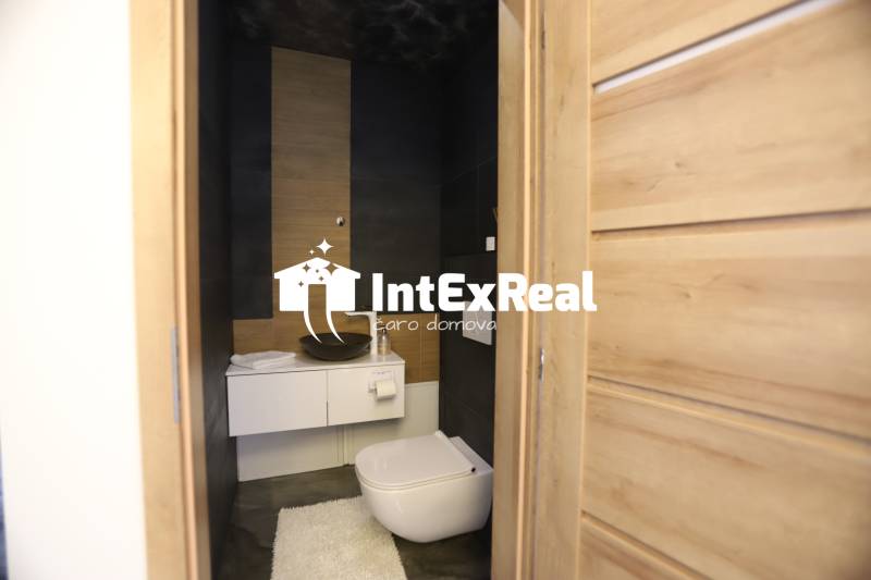 Pre náročných, vysnívaný domov na predaj, Veľký Meder, viac na: https://reality.intexreal.sk/