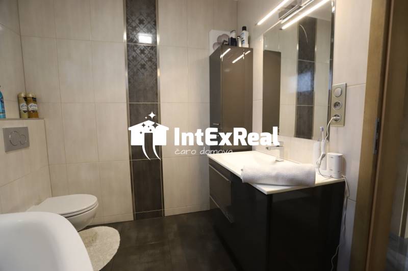 Pre náročných, vysnívaný domov na predaj, Veľký Meder, viac na: https://reality.intexreal.sk/