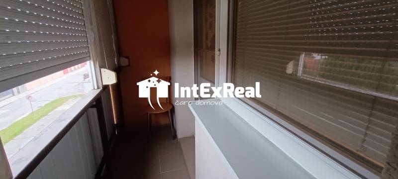 Presvetlená garsónka  s loggiu na prenájom, Šaľa, viac na: https://reality.intexreal.sk/