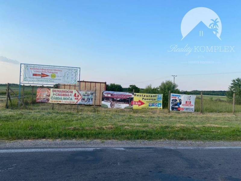 Radvaň nad Dunajom Land plots - commercial Rent reality Komárno