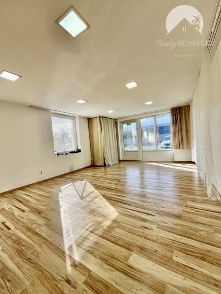 Svätý Peter Commercial premises Rent reality Komárno