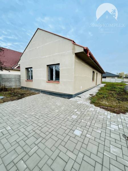 Blatná na Ostrove Family house Sale reality Dunajská Streda