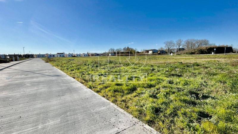 Senec Land – for living Sale reality Senec