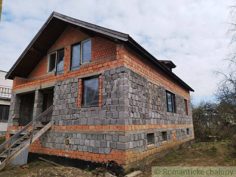 Veľká Čalomija Cottage Sale reality Veľký Krtíš