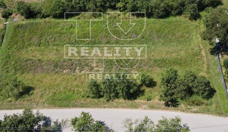 Kráľová nad Váhom Land – for living Sale reality Šaľa