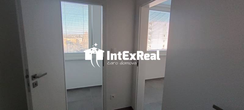 Zrekonštruovaný  3i byt,  predaj, Šaľa centrum, viac na: https://reality.intexreal.sk/