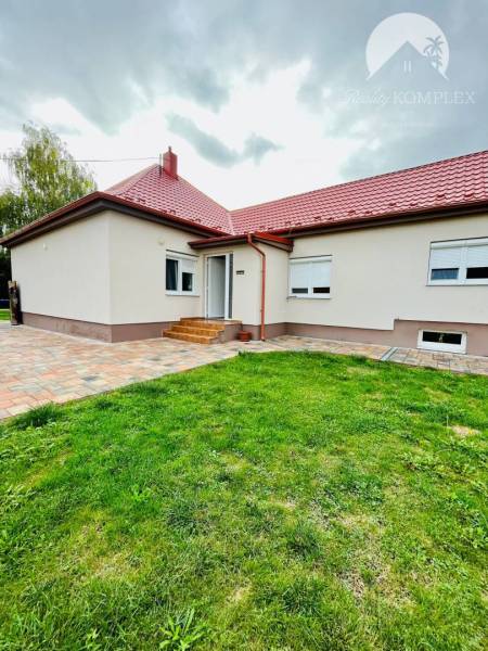 Vozokany Family house Sale reality Galanta