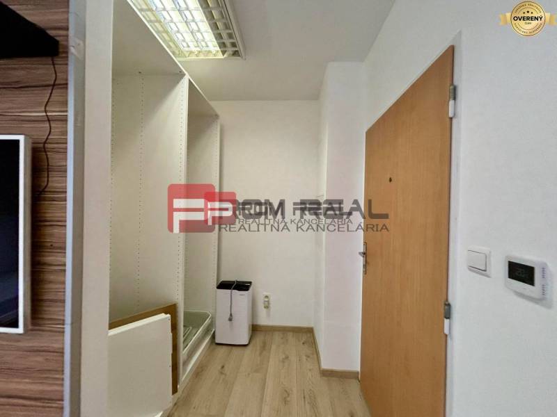 Commercial premises Sale reality Bratislava IV