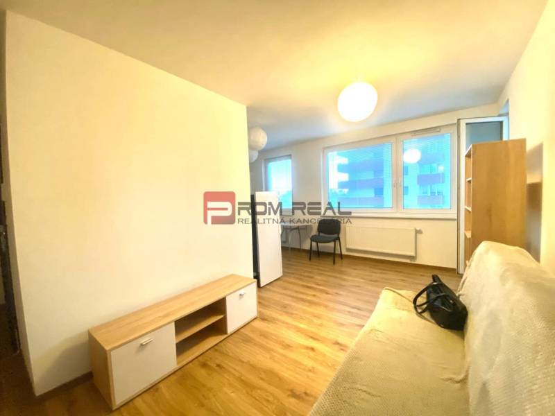 One bedroom apartment Rent reality Bratislava III