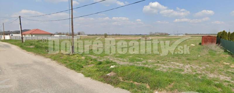 Nesvady Land – for living Sale reality Komárno