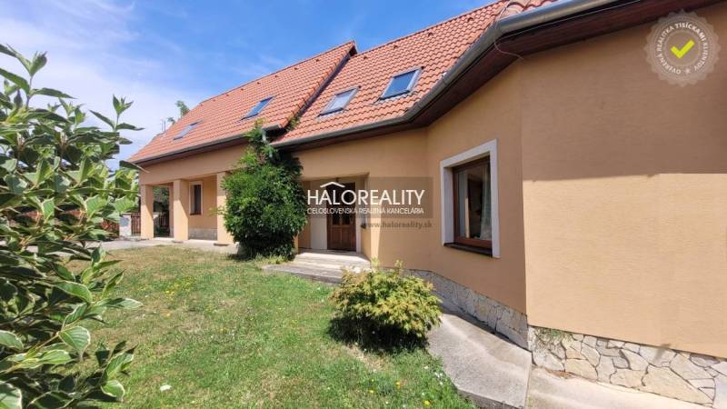 Jedľové Kostoľany Cottage Sale reality Zlaté Moravce