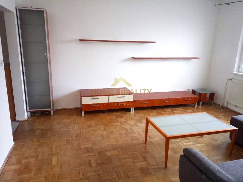 Bratislava - Dlhé diely Three bedroom apartment Rent reality Bratislava - Karlova Ves