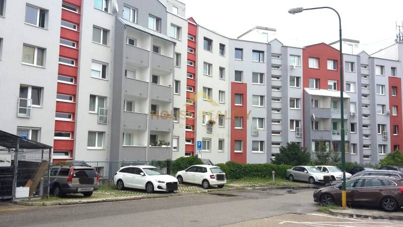 Bratislava - Dlhé diely Three bedroom apartment Rent reality Bratislava - Karlova Ves